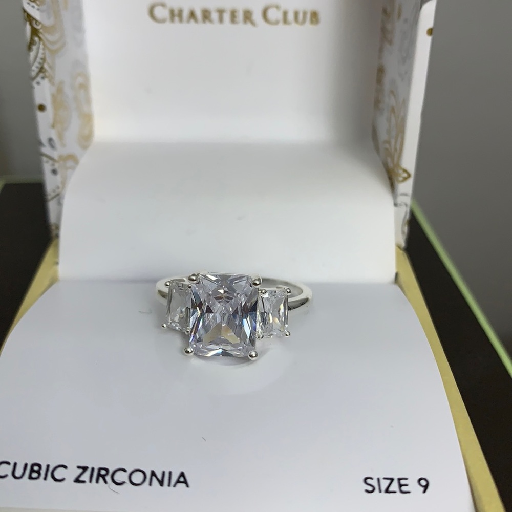Fine silver ring